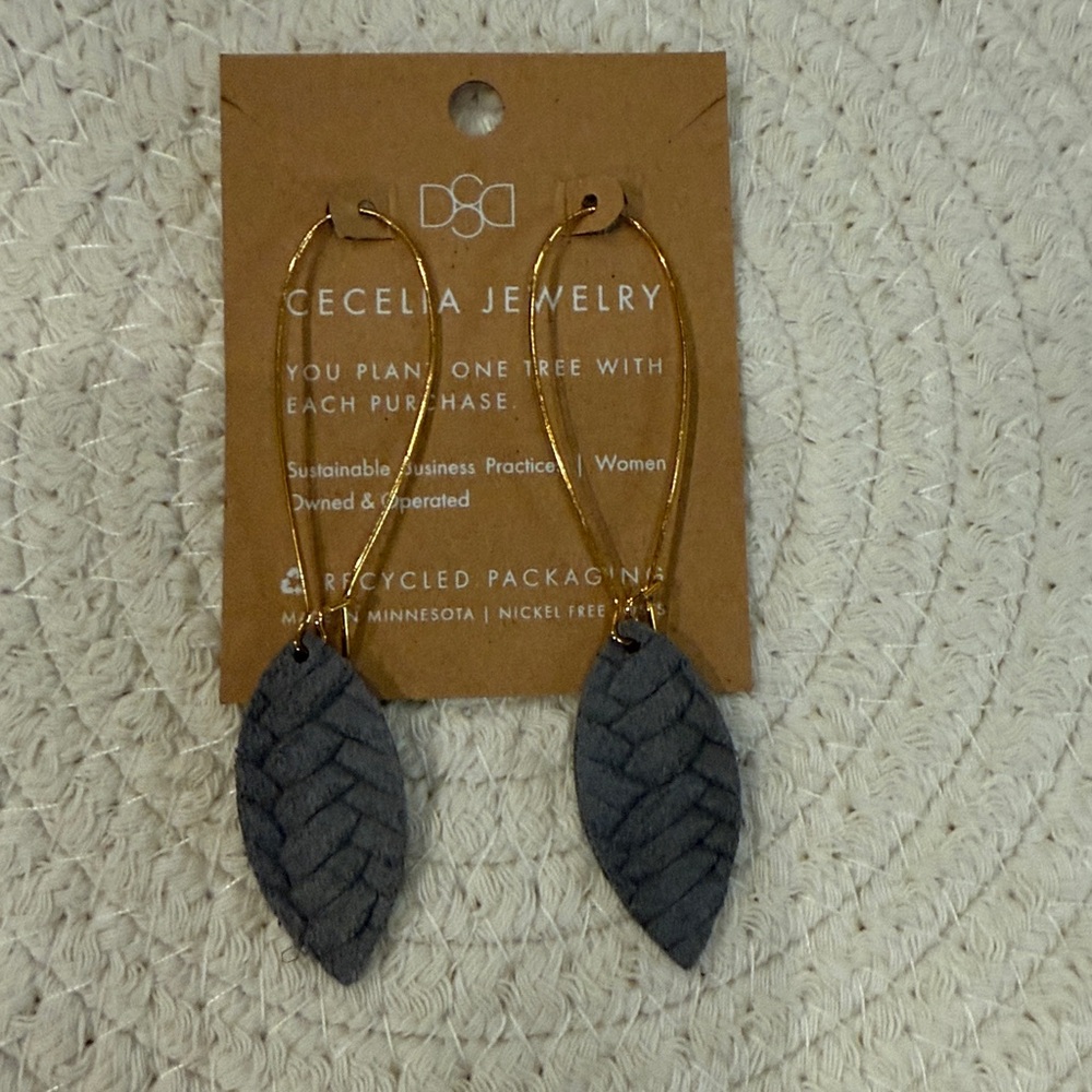 Gray Leaf Earrings